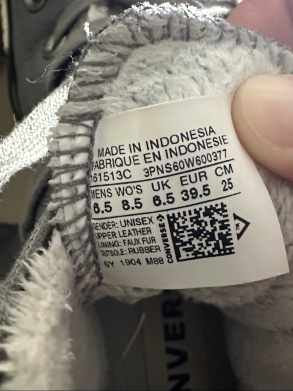 Converse leather Gray High-Top Sneakers with Faux Fur Lining - Picture 8 of 9